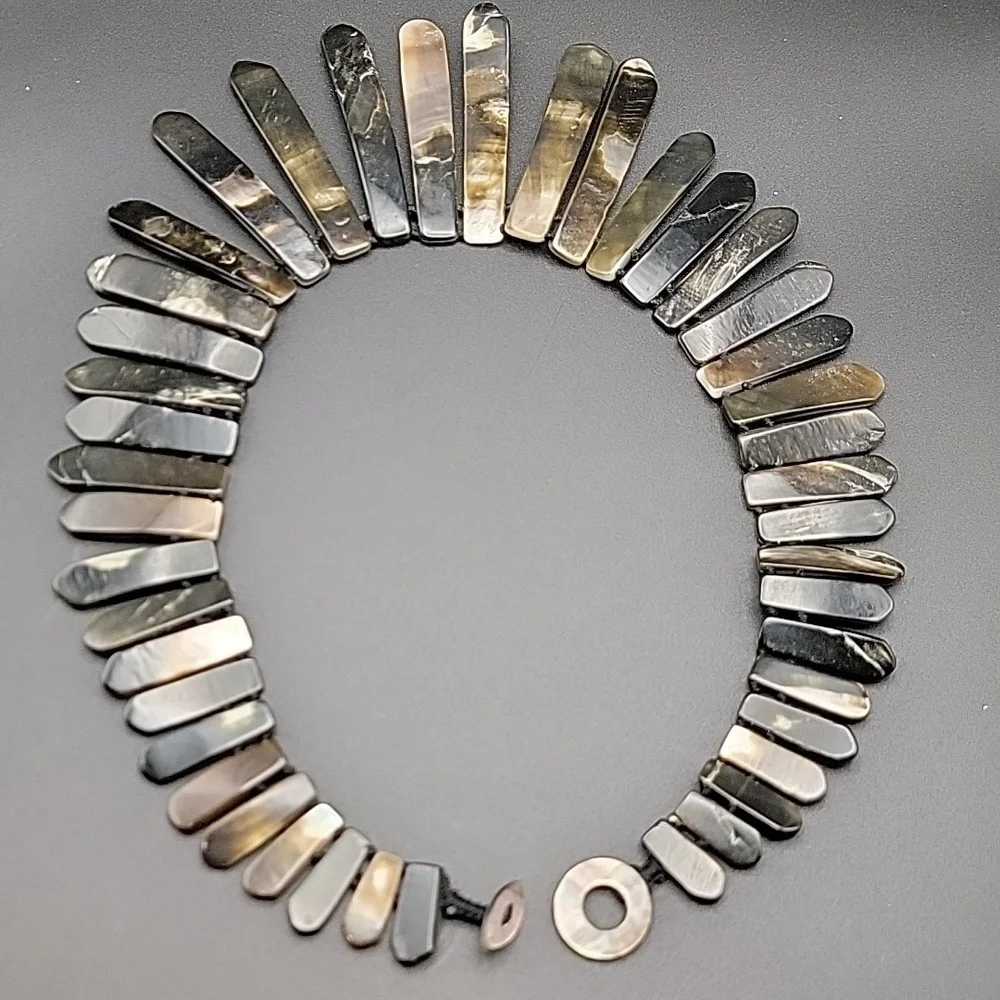 Elegant Rare Mother of Pearl Necklace 14" Double Sided Shell Choker Statement - Picture 8 of 10